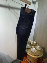 Джинсы Brioni — изображение 4